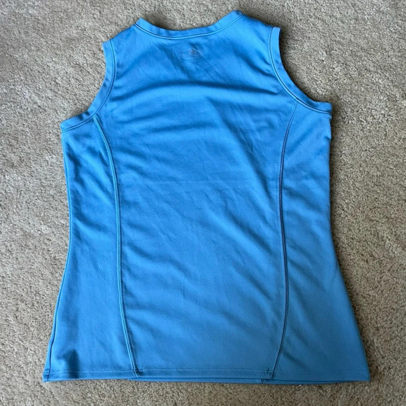 Under Armour Women’s Blue V-Neck Muscle Tank Top - Size S - EUC - 100% Polyester - Picture 2 of 7